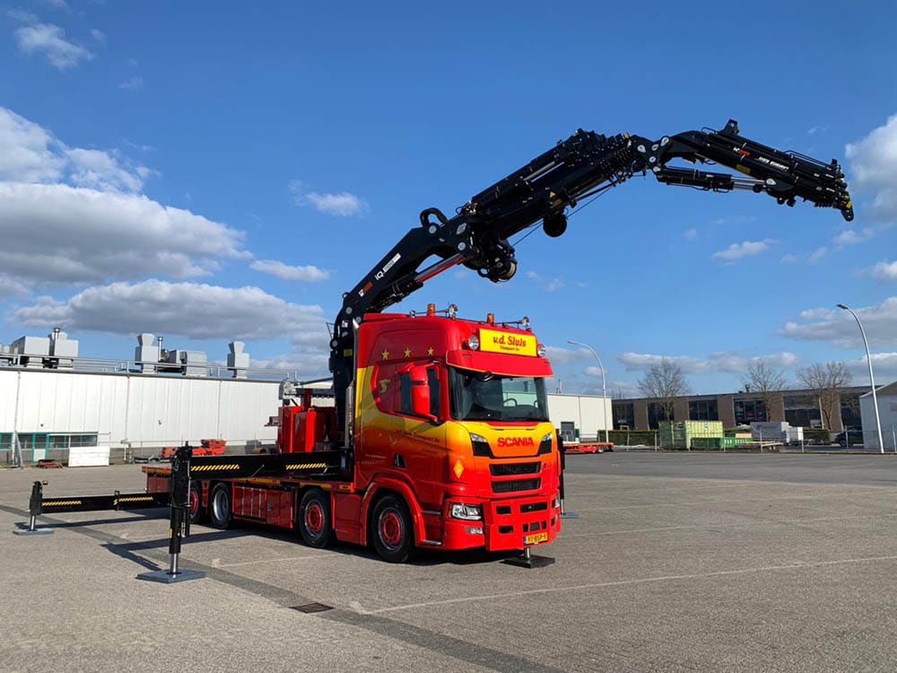 Hiab Reverse Jib First Hiab iQ.1188 HiPro Delivered to Van Der Sluis | Latest Hiab News ...